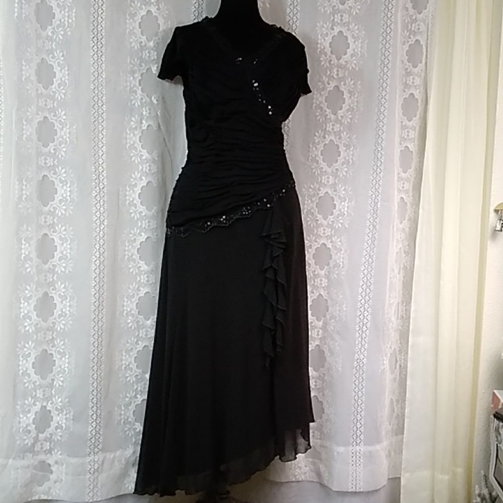 Signature By Sangria Women's Dress SizeāApproximately 12 No Label